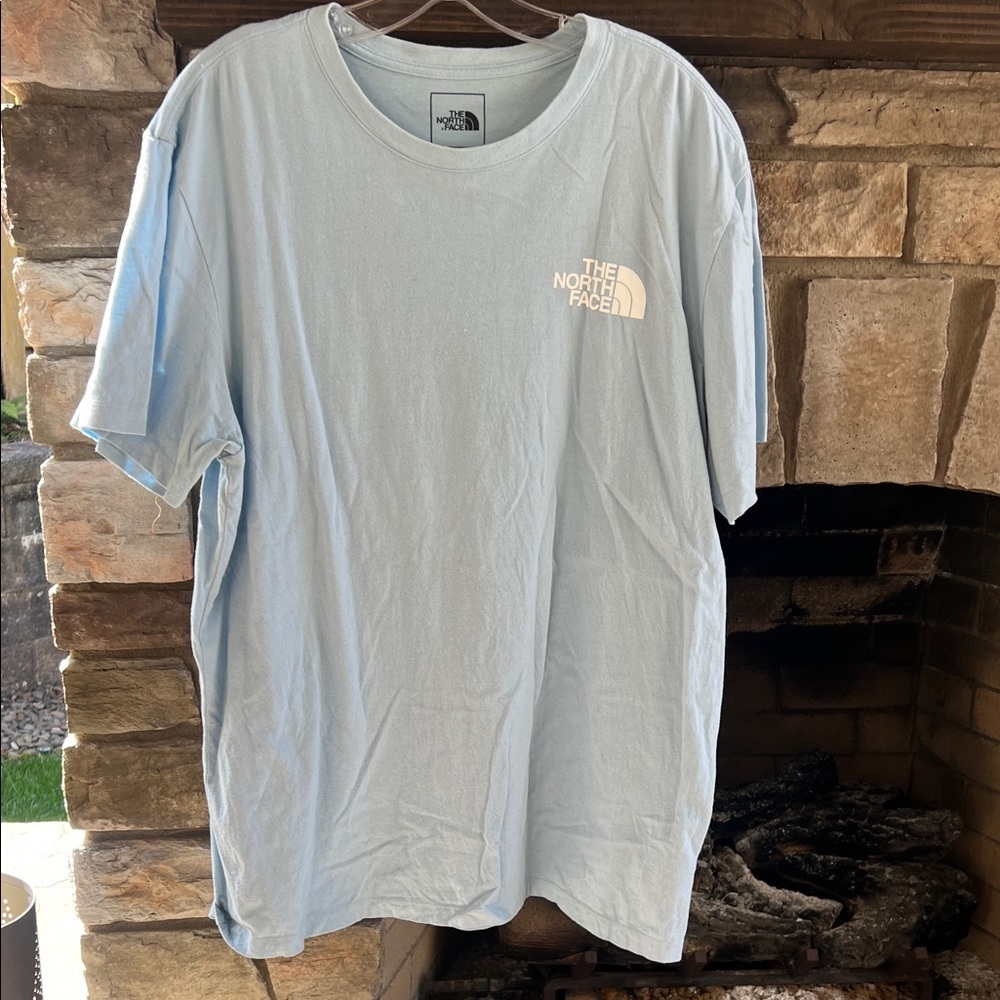 The North Face Men’s Short-Sleeve Tee in Pale Blue with Logo